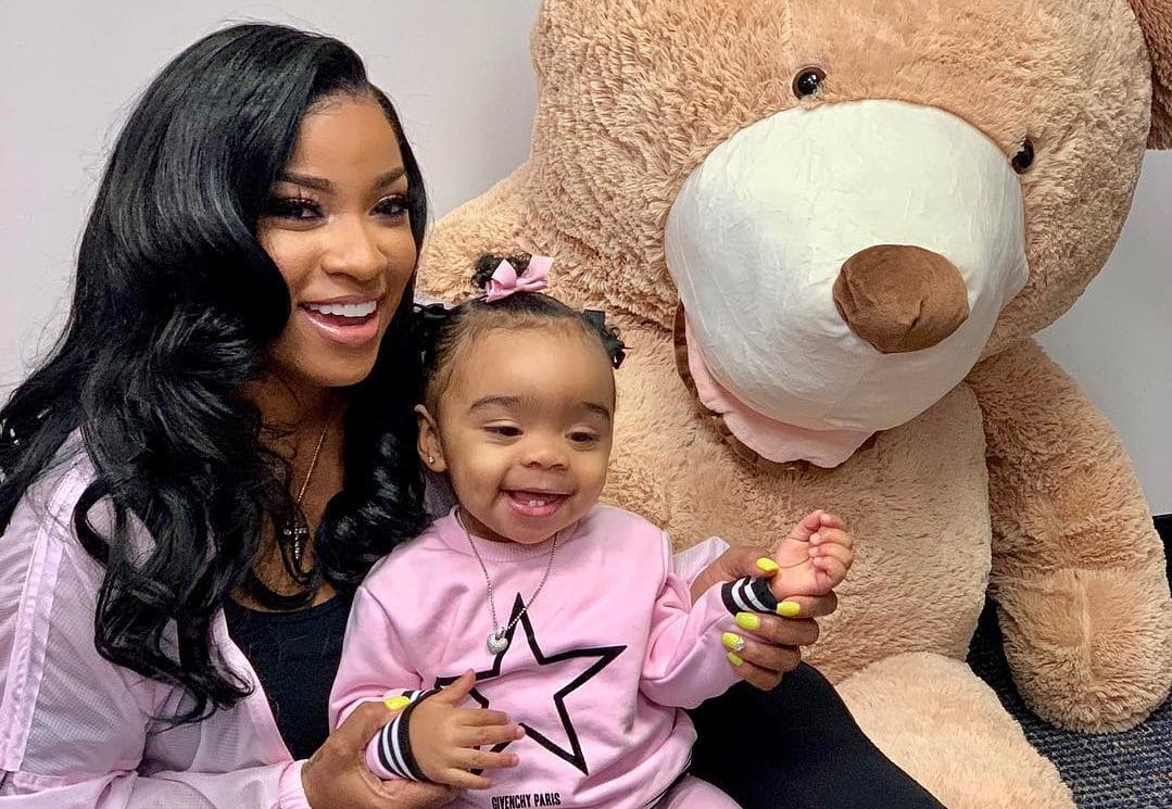Toya Wright's Daughter Reign Rushing Meets Santa Claus And The Baby Girl Is Not Here For It! Check Out The Hilarious Pics
