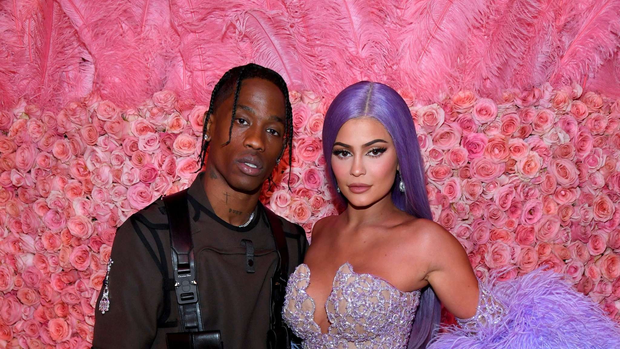 Kylie Jenner Poses Only In Lingerie And Travis Scott's Recent IG Message Seems To Target Her