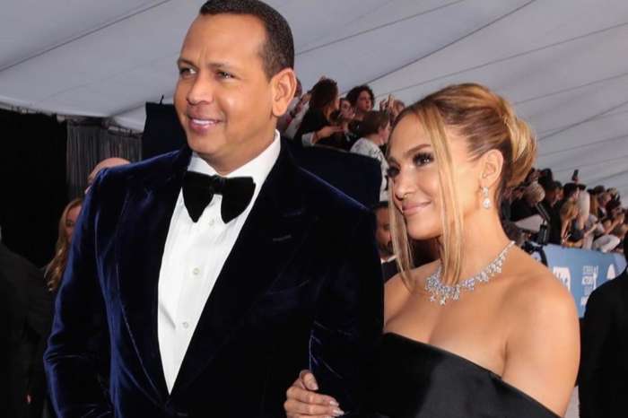 Is Jennifer Lopez Whining To Alex Rodriguez That She Didn't Get An Oscar Nomination?