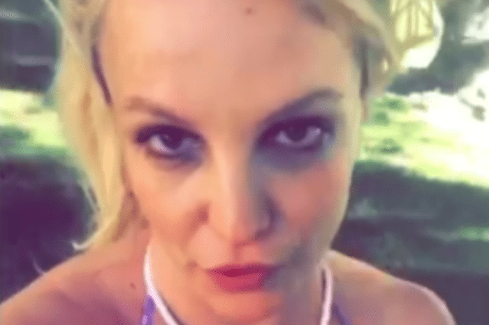Britney Spears Shows Off More Yoga Moves As She Promises More Workouts For 2020