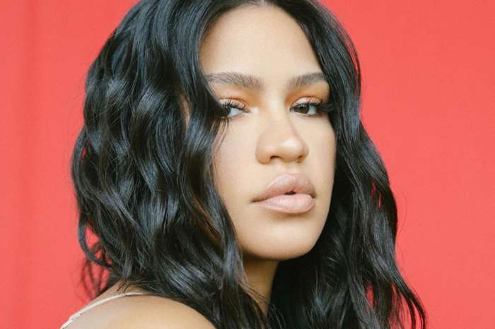 Cassie Bonds With Her Pretty Baby Daughter Frankie In New Video -- Alex Fine's Ladies Are Doing Great