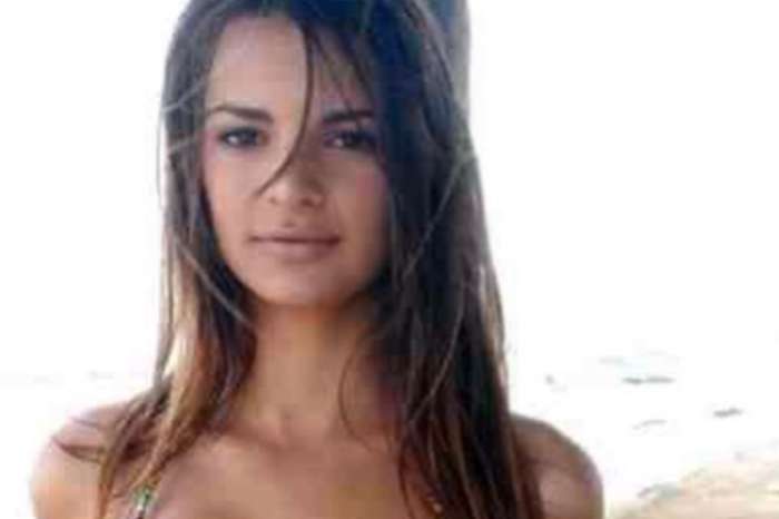 Emily Ratajkowski Shares Swimsuit Photo From When She Was 14 And Gives Advice To Young Girls