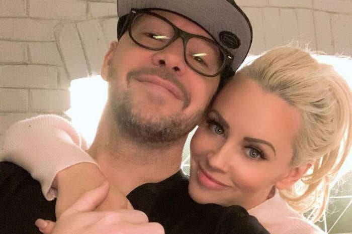 Jenny McCarthy Is Proud Of Her 'Amazing' Husband Donnie Wahlberg's $2020 Tip To IHOP Waitress - Calls It The '2020 Tip Challenge'