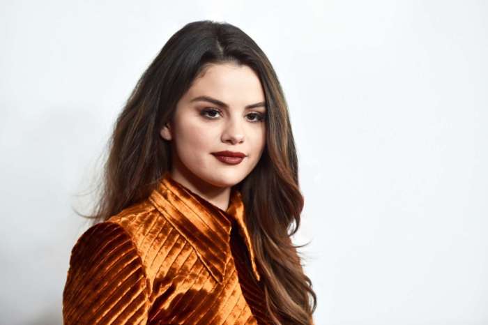 Selena Gomez Made A Song About Wanting A Boyfriend Following Her Justin Bieber Split!