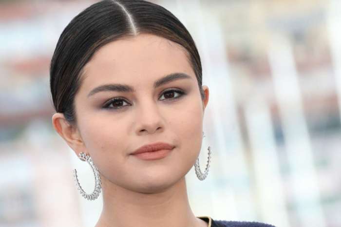 Selena Gomez Opens Up About Her Near-Death Experience Due To Kidney Transplant Complications!