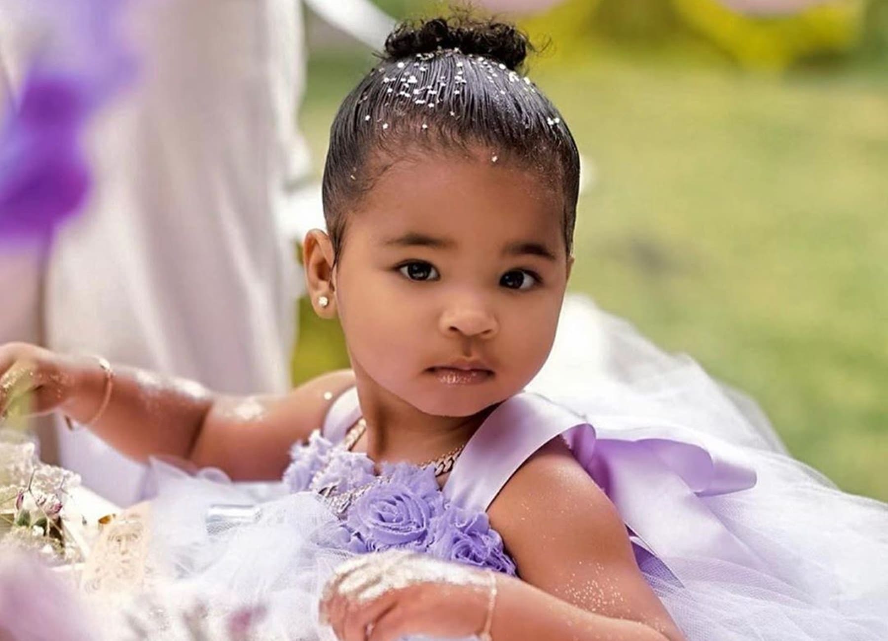 ”khloe-kardashian-and-tristan-thompsons-daughter-looks-beyond-stunning-in-new-photos”