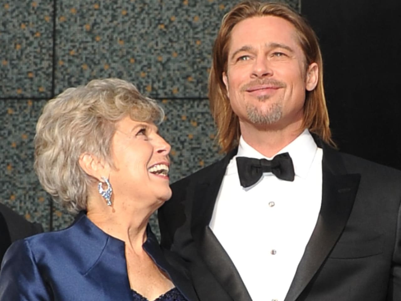 Brad Pitt Jokes About The Reason Why His Mother Did Not Attend The Golden Globes With ...1280 x 960