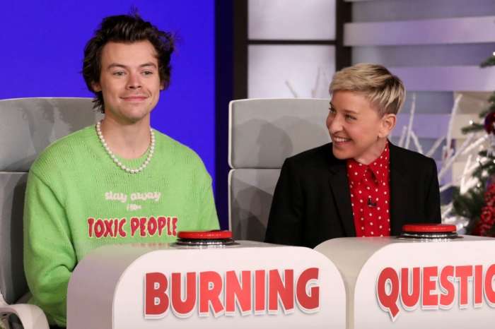 Harry Styles Reveals That ‘Working Out To One Direction' Songs Is His Biggest Guilty Pleasure!