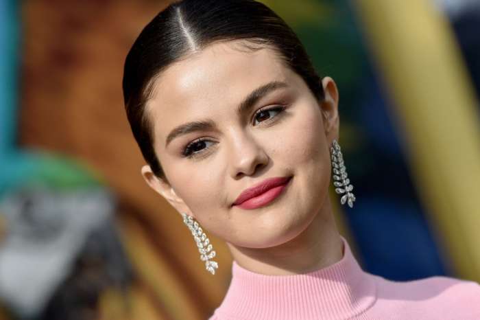 Selena Gomez Talks Being 'Transparent' On Her 'Rare' Album And Explains Why!