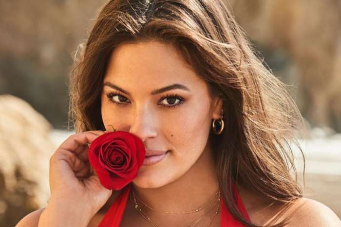 Ashley Graham Gets Real With New Photos And Shows Off Her Bright Red Stretch Marks — Covers Them With Glitter