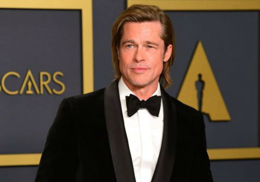 Brad Pitt Insists He Wrote His Own Acceptance Speeches During Awards Season With A Little Help From Some 'Very Funny Friends'