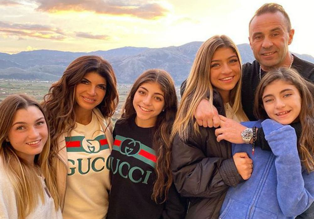 RHONJ - Bravo Releases Sneak Peek Of Joe Giudice's Emotional Reunion With Teresa And His Daughters In Italy After His Release From ICE Custody