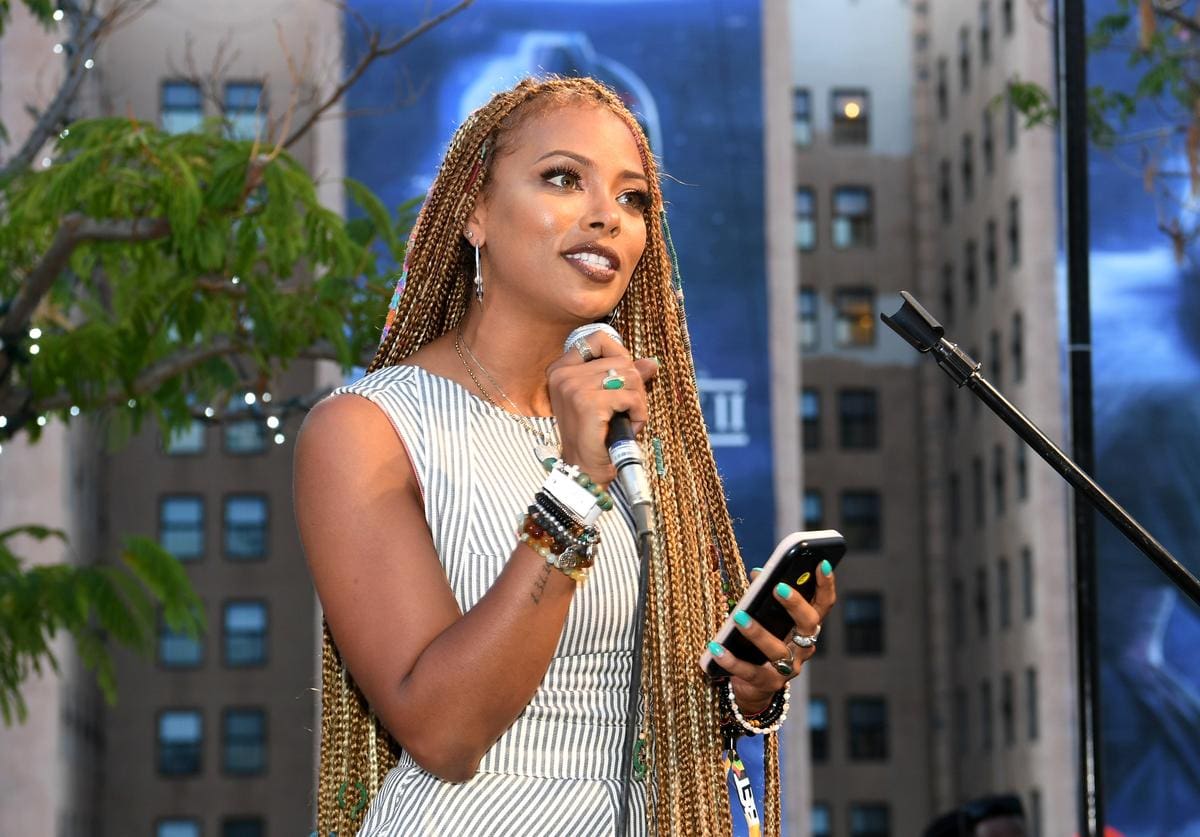 Eva Marcille's Fans Are Sad To See So Many Fake Friendships On RHOA
