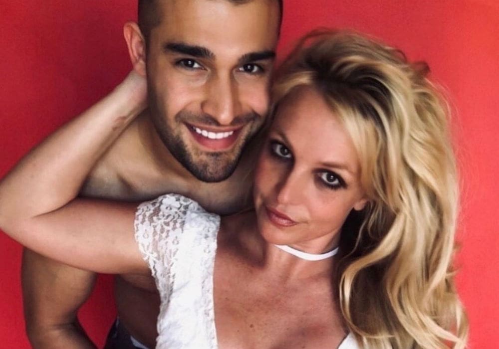 Britney Spears Fans' Believe She Might Be Pregnant With Sam Asghari's Baby