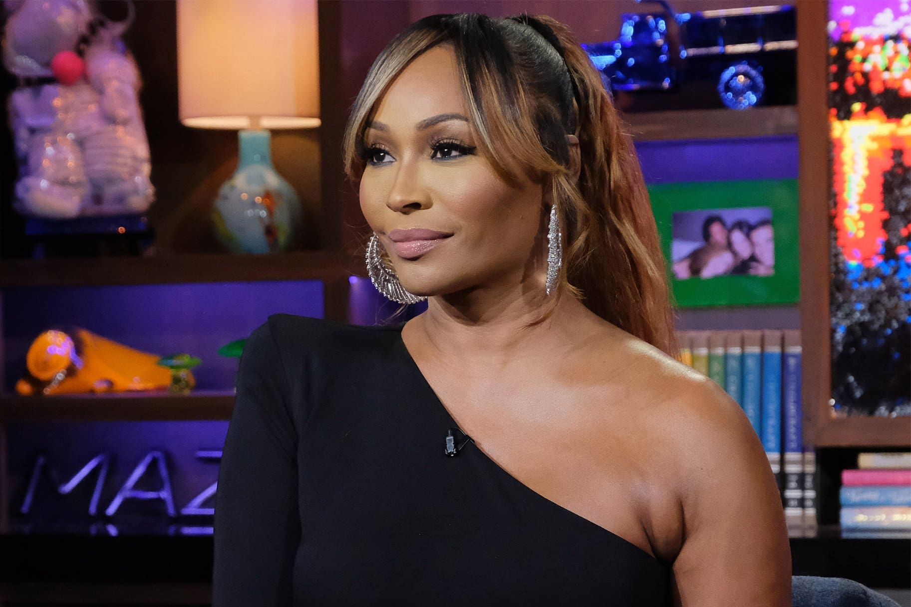 Cynthia Bailey Takes A Walk With Mike Hill And Addresses fans During This Stressful Crisis - See The Video