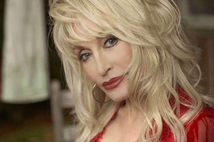 Dolly Parton Mourns The Death Of Kenny Rogers