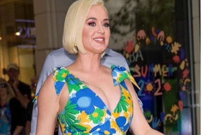 Katy Perry Has Baby Bump On Full Display In By Johnny Floral Dress