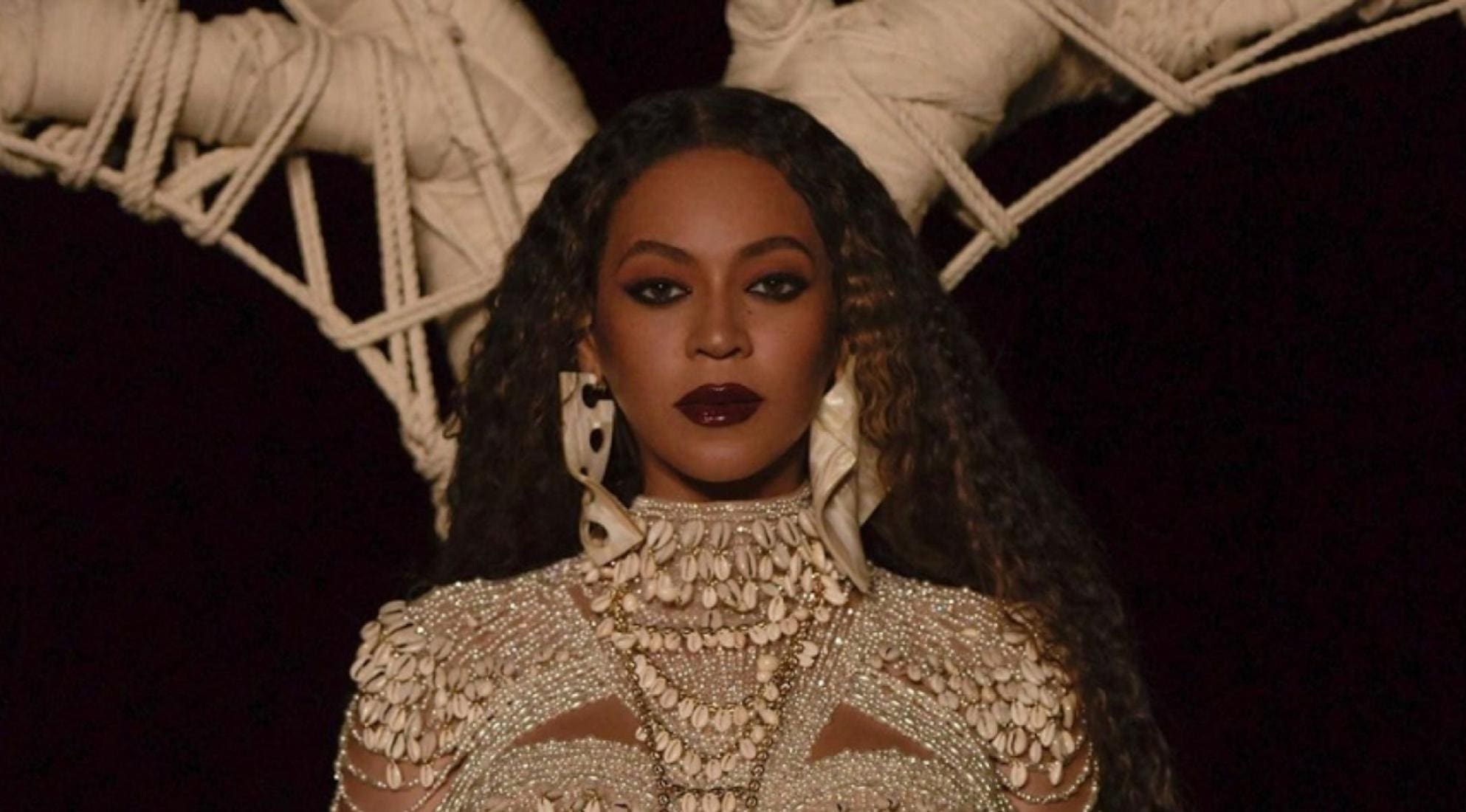 Beyonce Offers Her Gratitude To Everyone Working To Fight The Coronavirus Pandemic