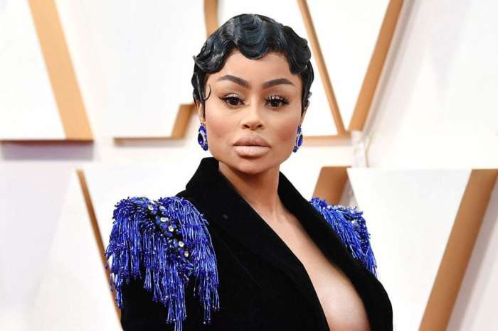Blac Chyna Charges Over $1K To FaceTime And Follow Back Fans And Social Media Is Fuming - Here's Her Defense!