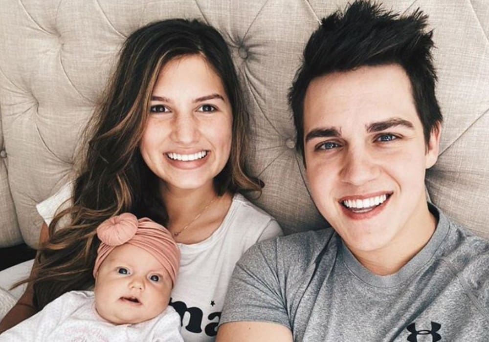 Bringing Up Bates - Carlin Bates Opens Up About Her 15-Week-Old Daughter's Health Problems
