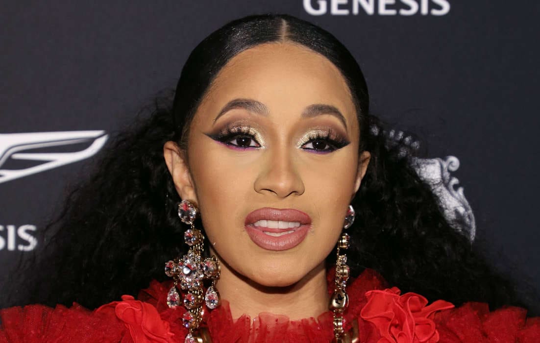 Cardi B Reveals How She Looks So Good In Her Photos ‘i Suck It In 