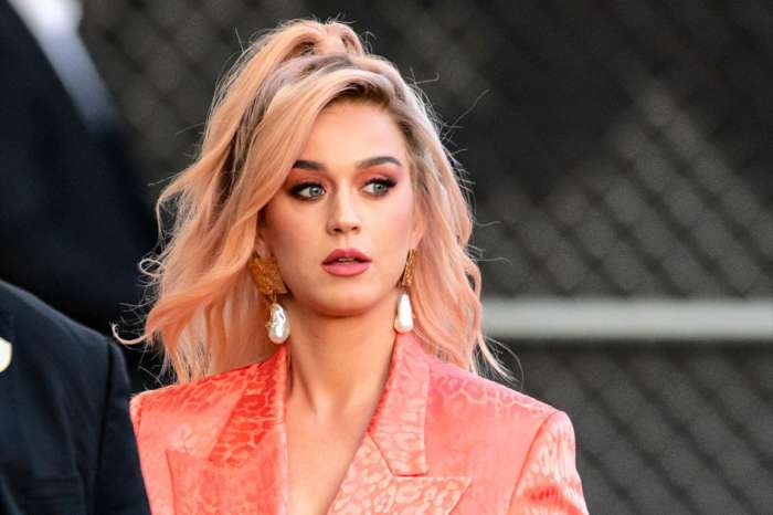 Katy Perry Talks About Staying Positive While Pregnant Amid The Quarantine - Here's How!