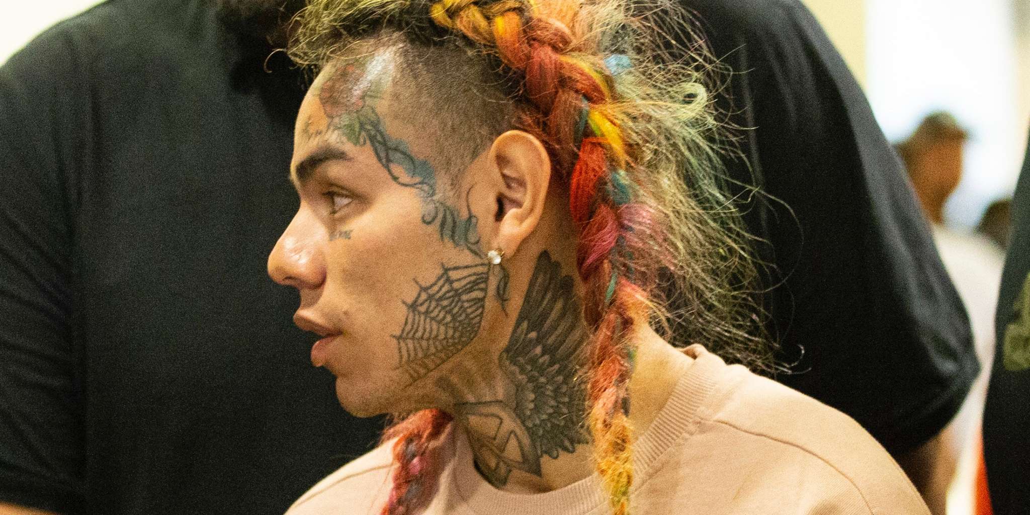 Tekashi 6ix9ine forced to move home after neighbour leaks address in video