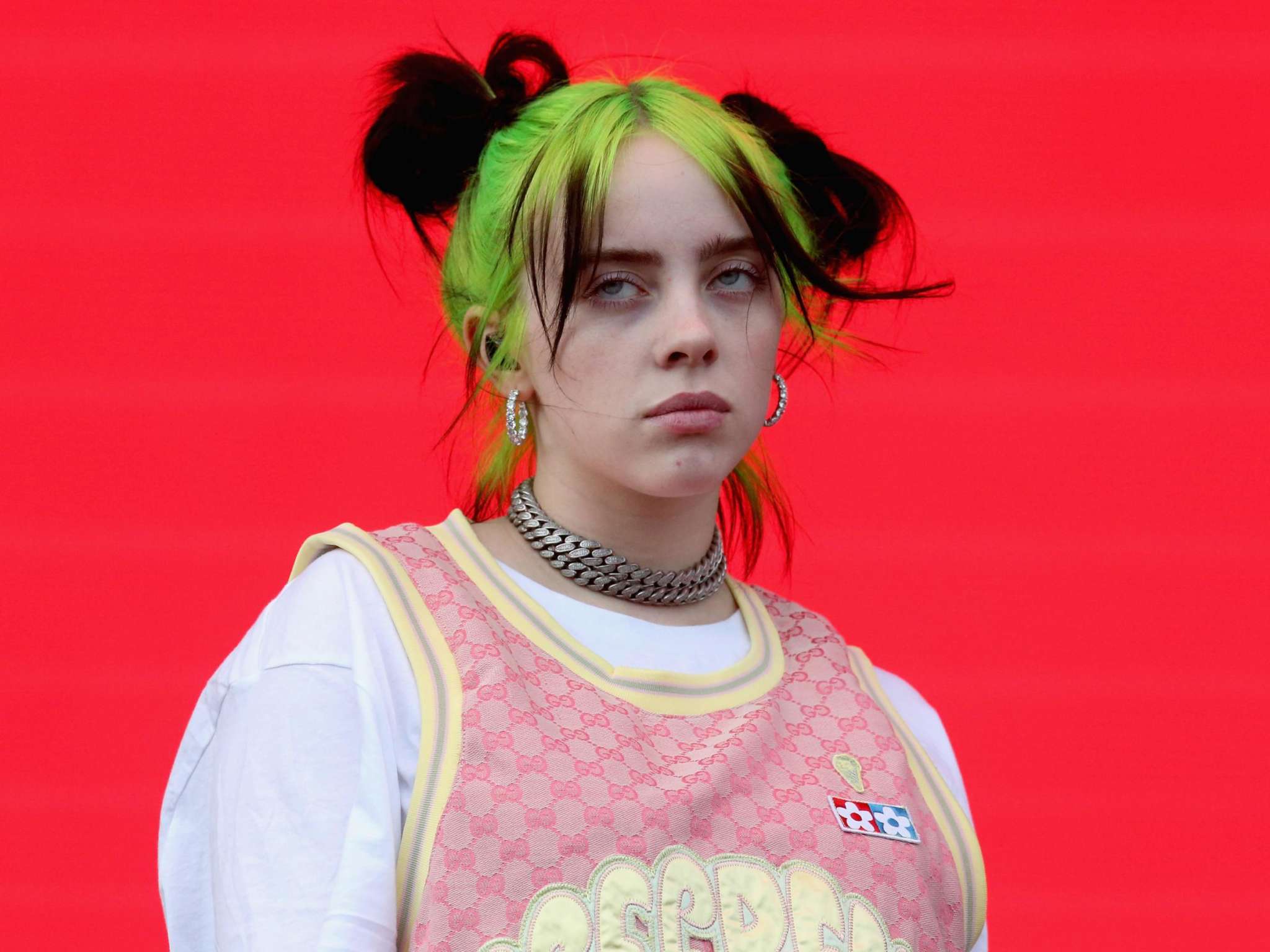 ”billie-eilish-makes-fun-of-the-nypd-for-complaining-that-theyre-being-shamed-by-blm-protesters-everywhere-after-the-killing-of-george-floyd-goo-goo-ga-ga”