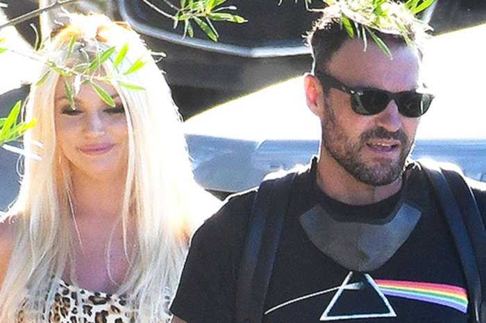 Brian Austin Green Spotted With Courtney Stodden As Megan Fox Packs On The PDA With Machine Gun Kelly