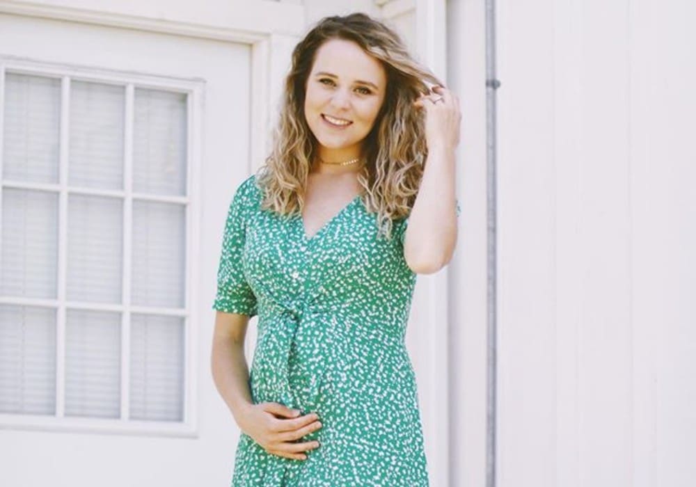 Counting On - Jinger Duggar Shows Off Her Baby Bump & Gives Fans An 18-Week Pregnancy Update