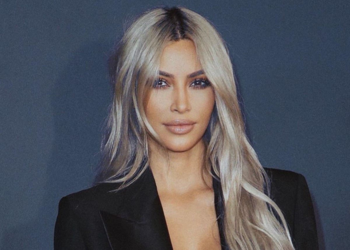 ”kim-kardashian-offers-to-pay-george-floyd-murder-protesters-medical-bills-after-she-was-shot-in-the-face”