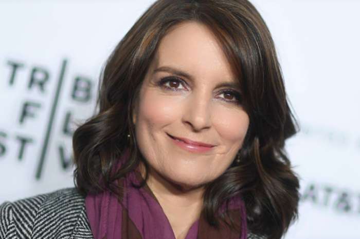Tina Fey Changes Her Mind About Race-Based Humor, Wants Episodes Of 30 Rock Pulled