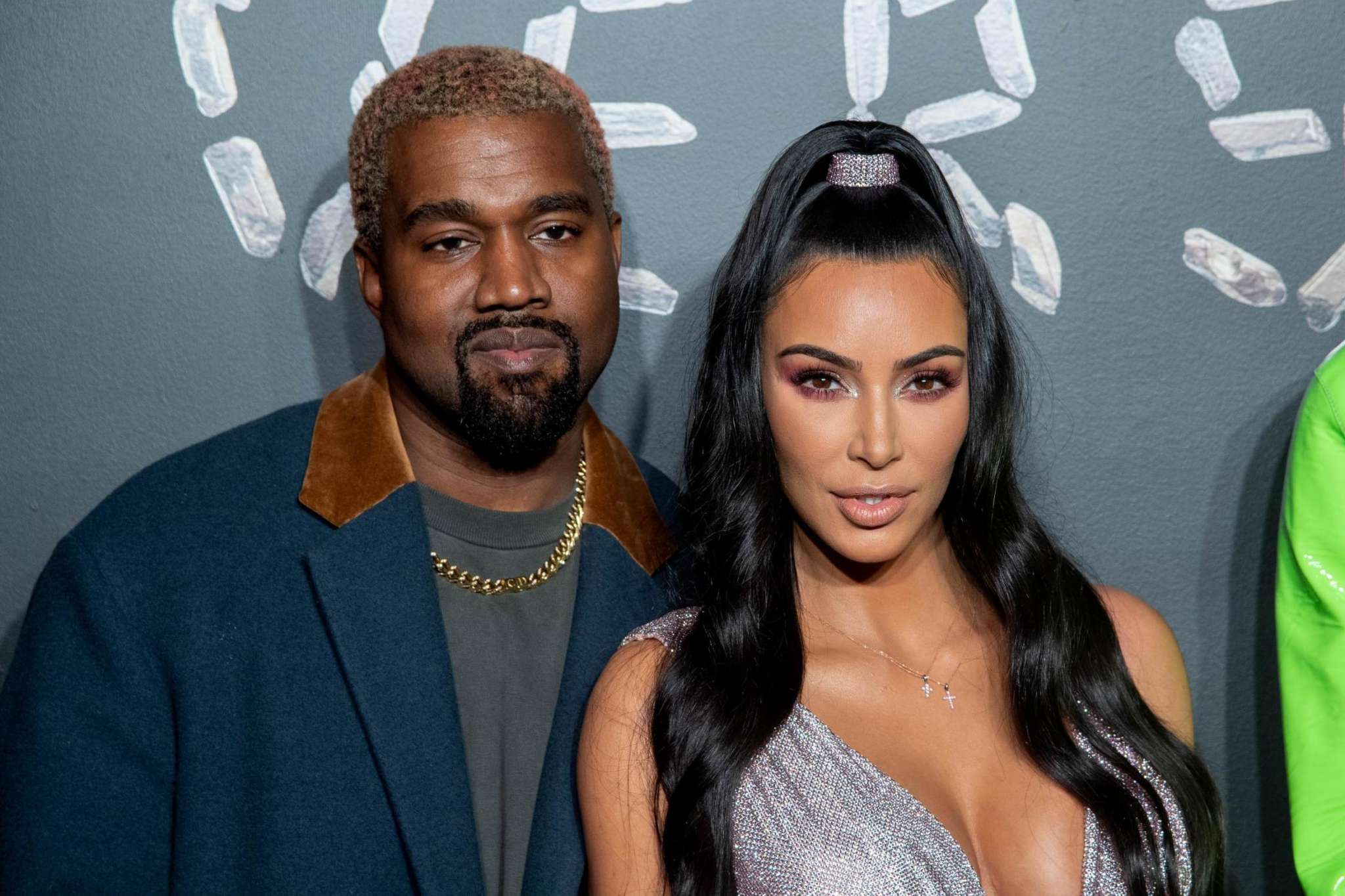Kanye West Apologizes To Kim Kardashian For Publicly Humiliating Her And Gets Support From Fans