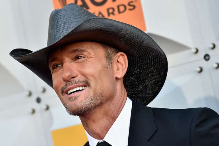 Tim McGraw Says He Remembers The Exact Moment He Met His Wife Faith Hill