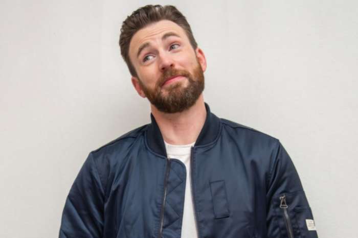 Chris Evans Breaks His Silence On That Private Pic He Leaked By Accident - Uses The Incident In The Best Way!