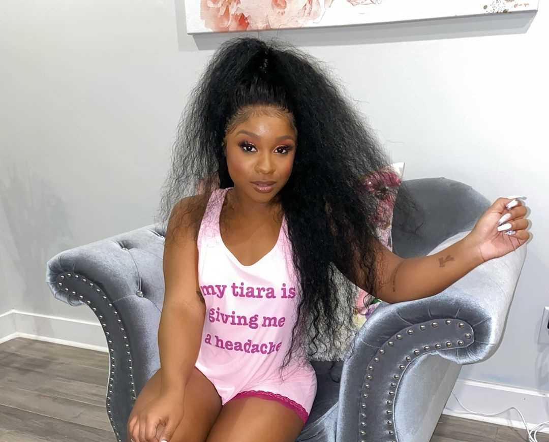 Reginae Carter Is Slaying In This Revealing Swimsuit See The Jaw 