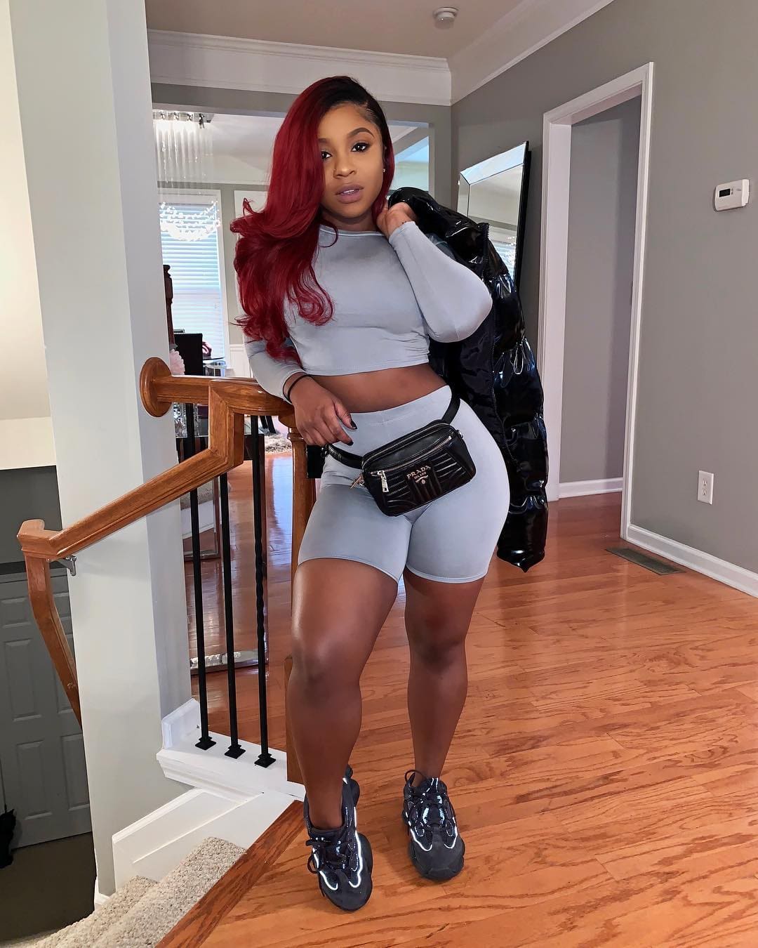 Reginae Carter Impresses Fans By Posing In White Lacy Lingerie - See Her Bomb Look Here!