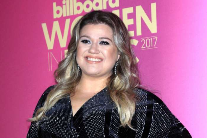Staff Members At Kelly Clarkson Show Test Positive For COVID-19