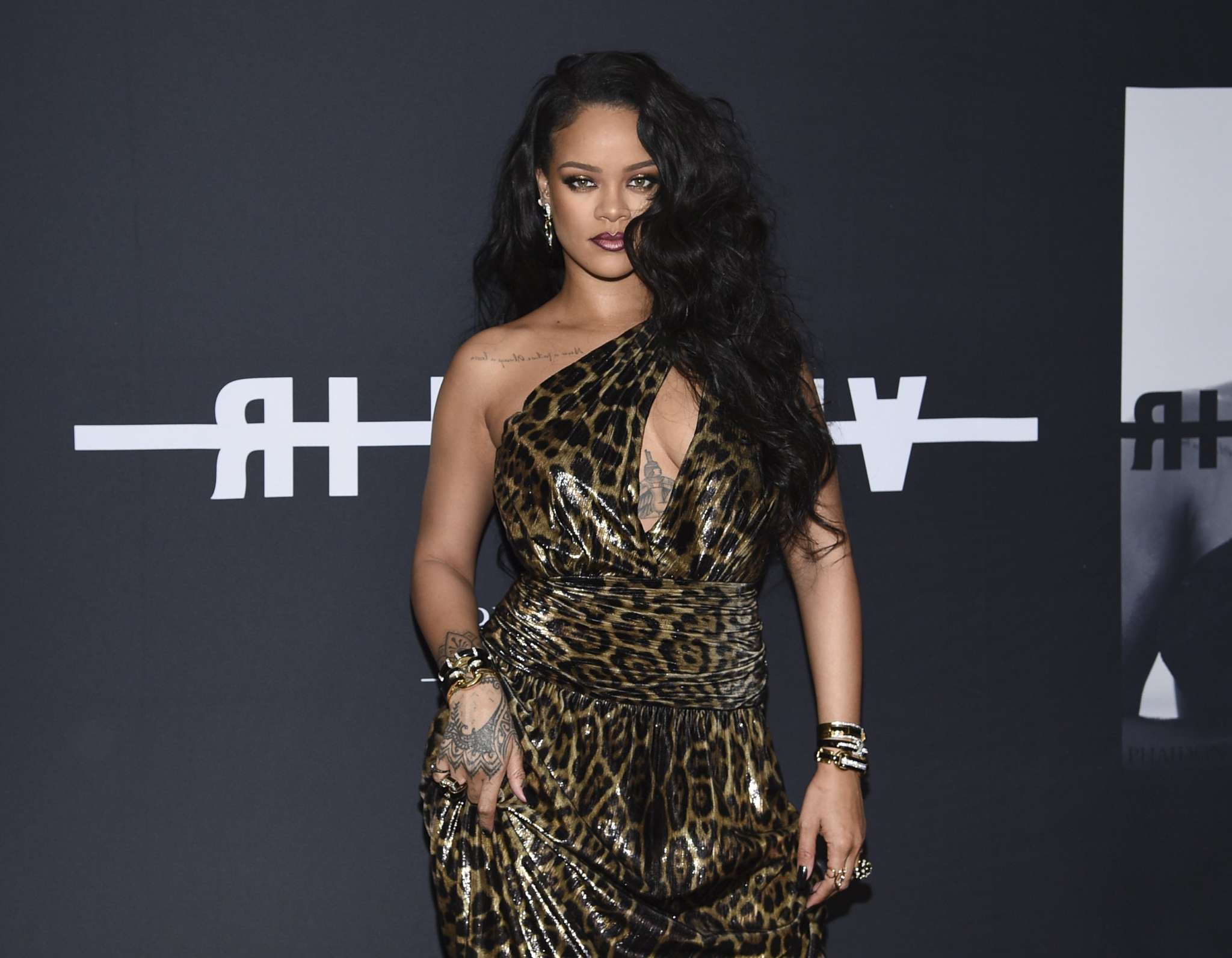 Rihanna Is Sued By German Music Duo - Here Are The Details