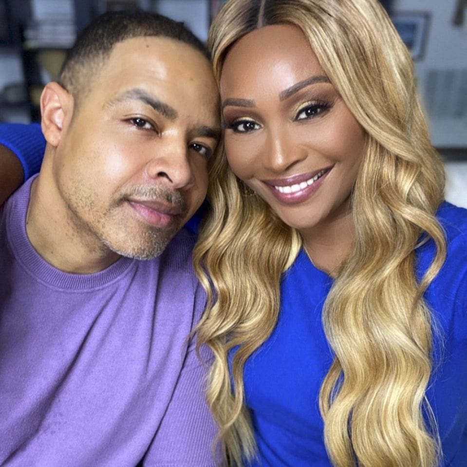 Cynthia Bailey And Mike Hill Have Fun Decorating Their First Christmas Tree Together - See The Video