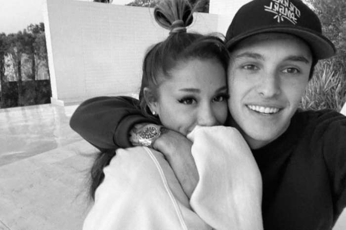 Ariana Grande And Dalton Gomez Kiss In New Pic And Fans Gush Over The Couple!