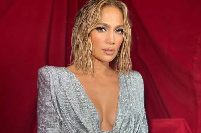 Celebrity Hairstylist Chris Appleton Breaks Down Jennifer Lopez's AMA's Wet Hair Look — How To Do It Yourself
