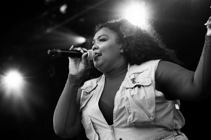 Lizzo Says She's Been Having A Lot Of 'Negative' Thoughts About Her Body Lately