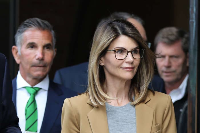 Lori Loughlin Leaves Prison After Serving Her 2-Months Behind Bars!