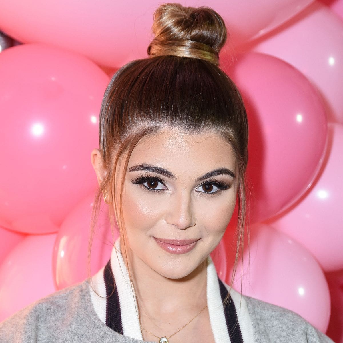 olivia-jade-suggests-shes-coming-back-to-youtube-soon-following-her-mother-lori-loughlins-release-from-prison