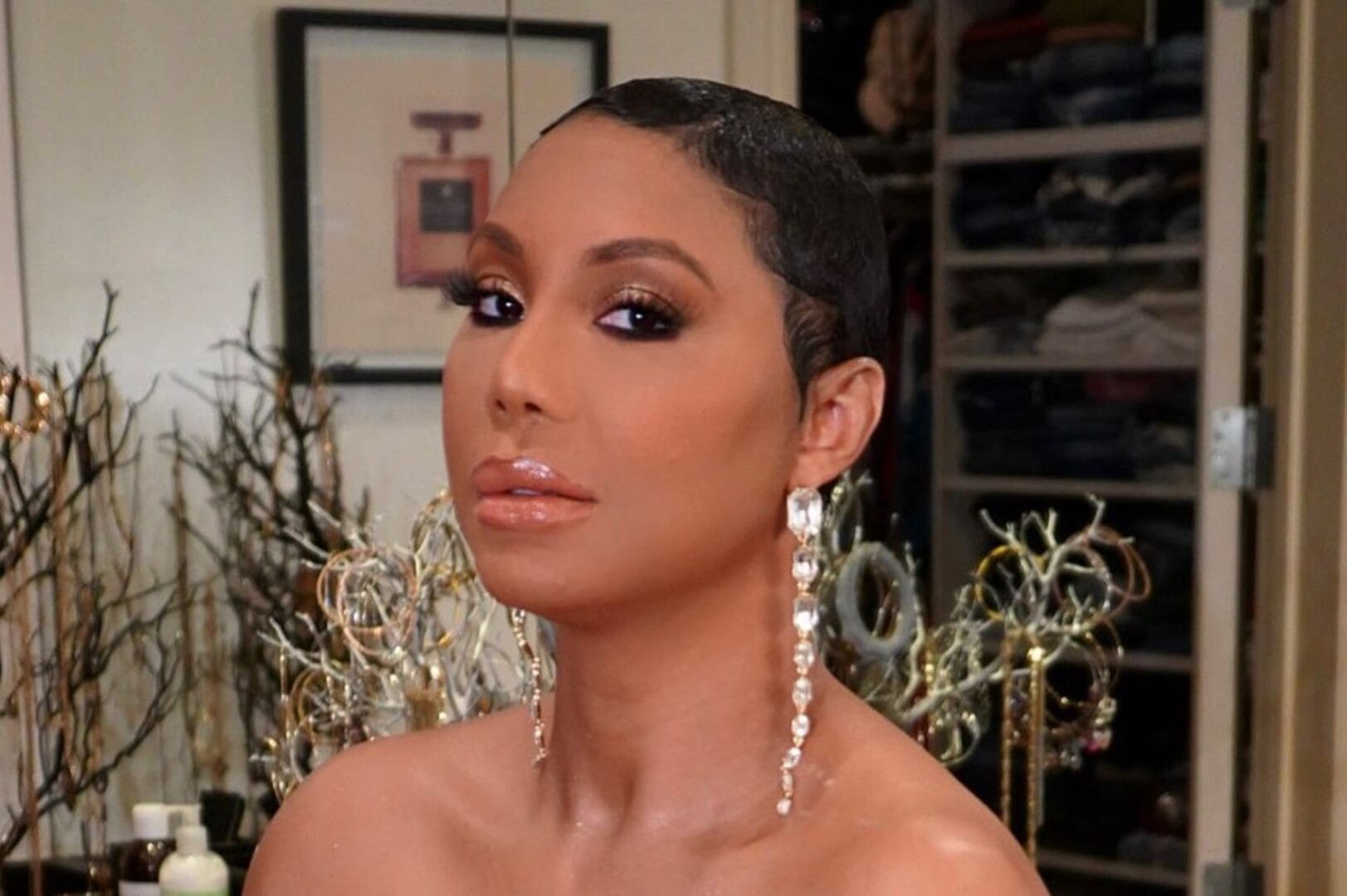 Tamar Braxton Shares A Funny Message About Edges - Check It Out Here