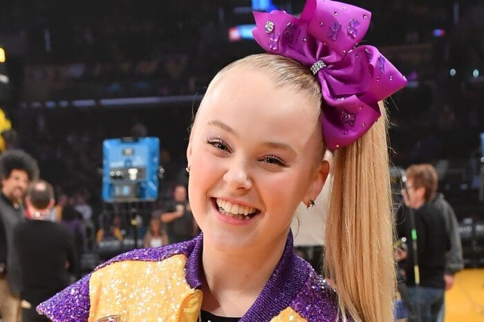 JoJo Siwa Comes Out In A Unique Way And Many Show Her Support!