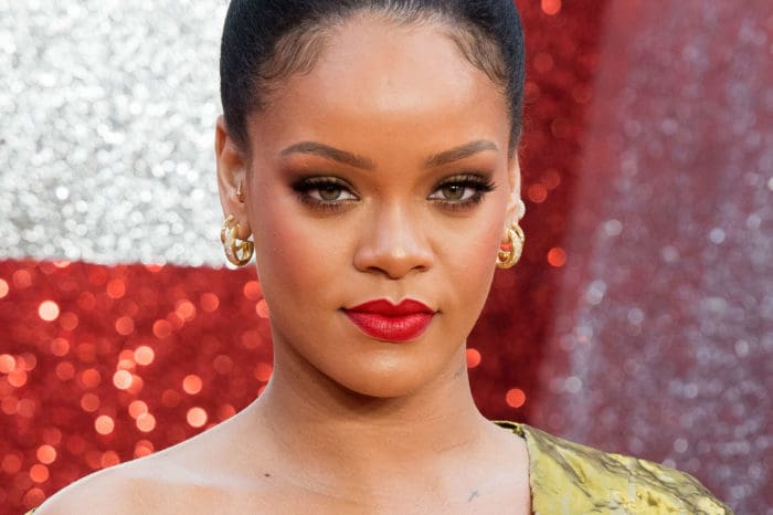 Rihanna Stuns In A Hot Golden Ensemble And Reveals Her New Year's Resolution!