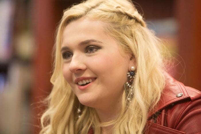 Abigail Breslin Claps Back At 'Disgusting' COVID-19 Comment While Her Father Is Struggling To Survive!