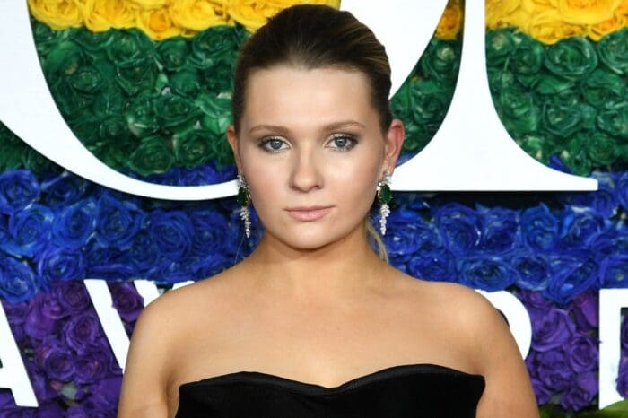Abigail Breslin's Dad Passes Away After Fighting COVID-19 - Check Out Her Emotional Tribute!